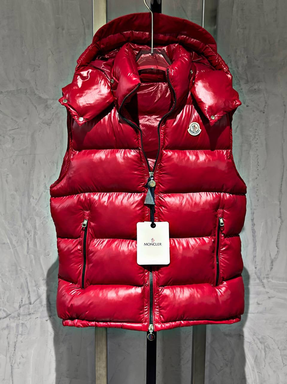 Smanicato Moncler Red