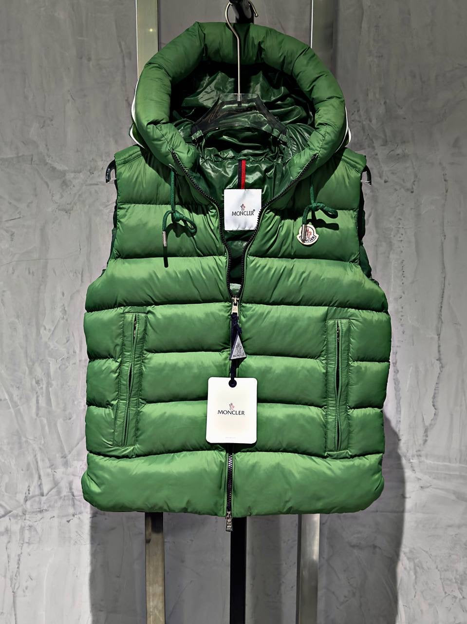 Smanicato Moncler Pull