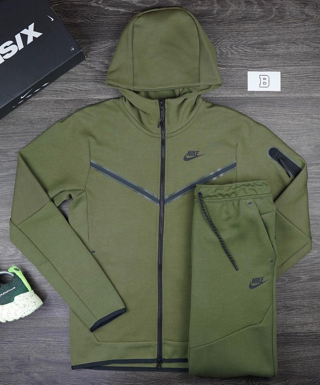 Nike Tech Fleece