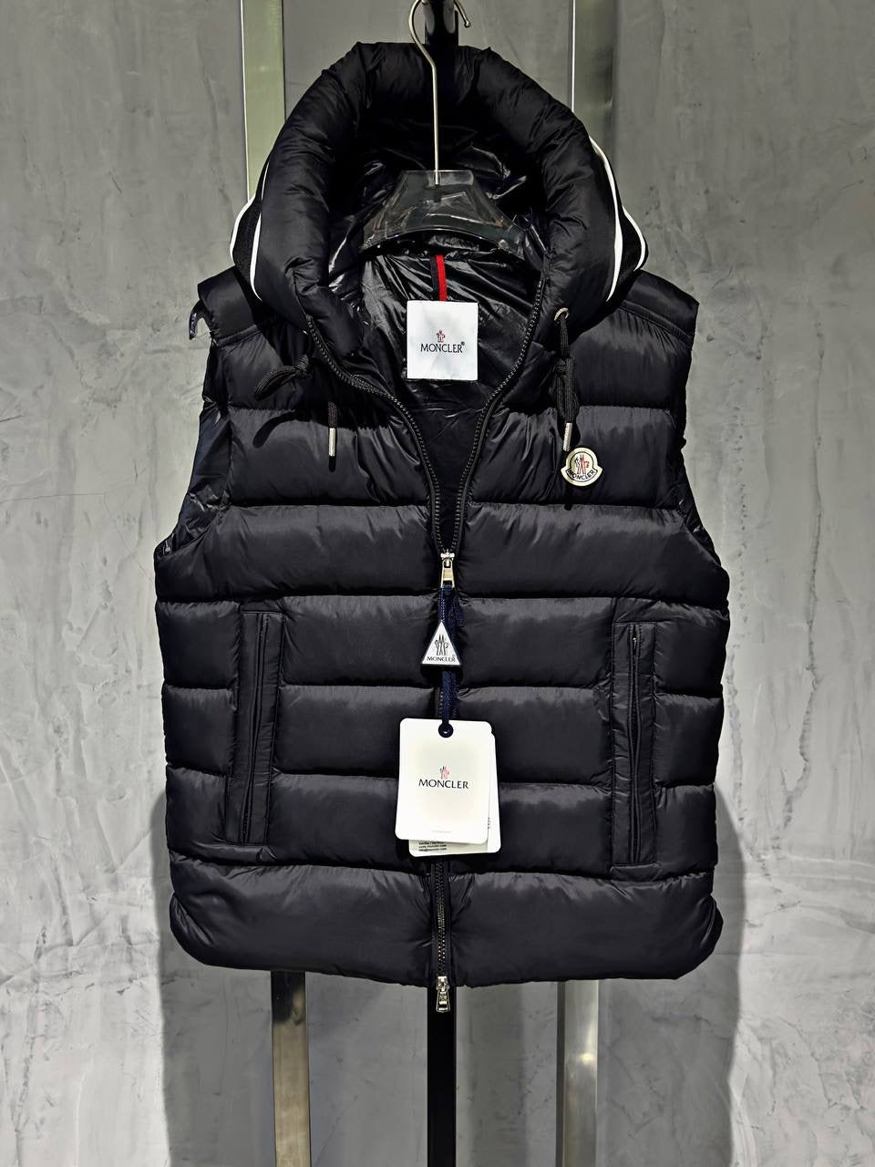 Smanicato Moncler Pull