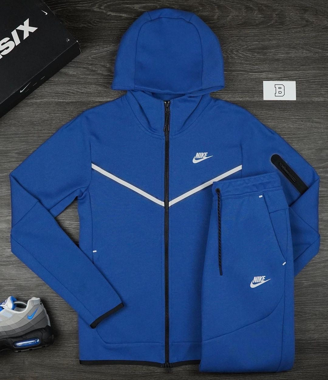 Nike Tech Fleece